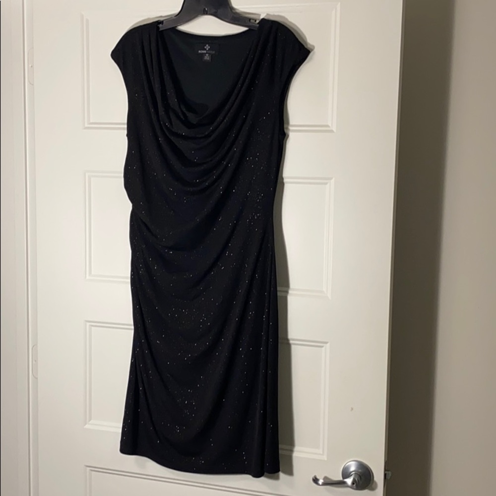 Ronni Nicole Women’s Sleeveless Dress